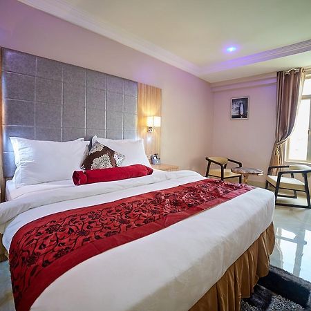 Corinthia Villa Hotel Abuja Dış mekan fotoğraf