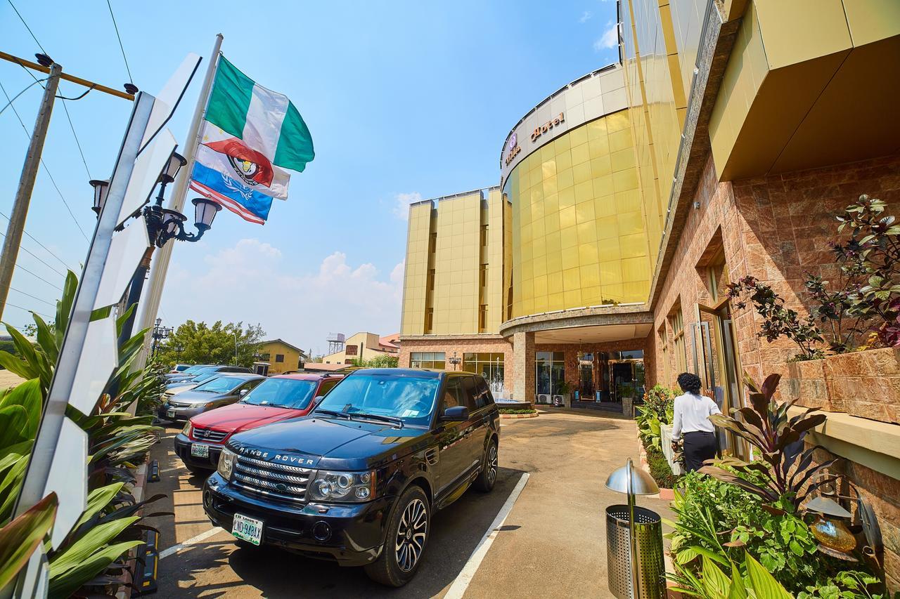 Corinthia Villa Hotel Abuja Dış mekan fotoğraf