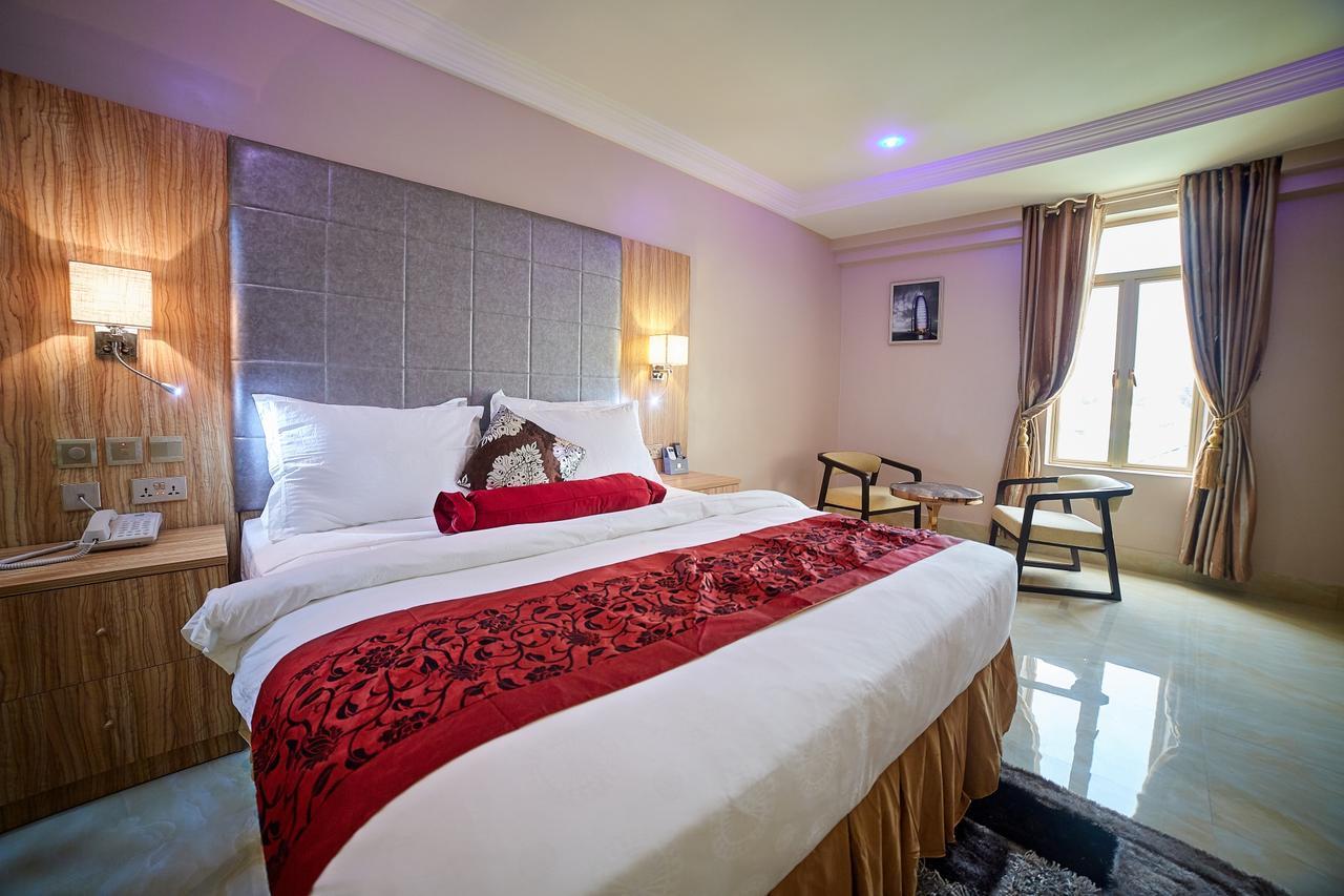 Corinthia Villa Hotel Abuja Dış mekan fotoğraf